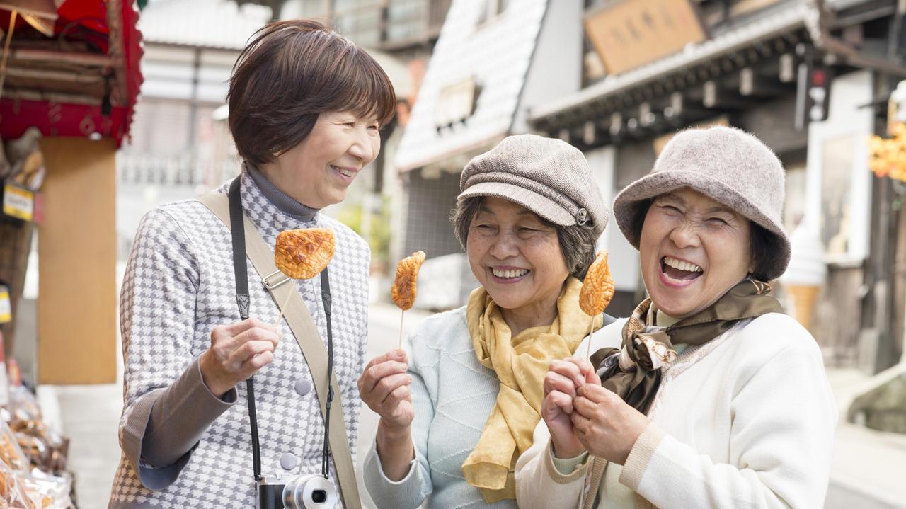 シニア向け旅行の魅力と楽しみ方