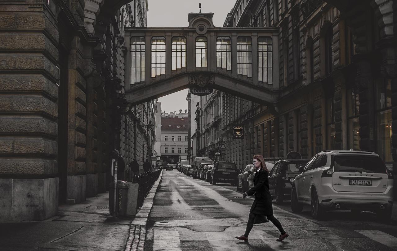 平日旅ならではの文化体験と地元交流の楽しみ方