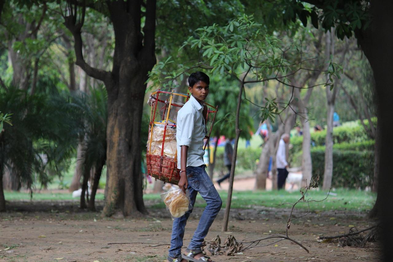中小企業がオンライン販売を始めやすくなった要因の整理