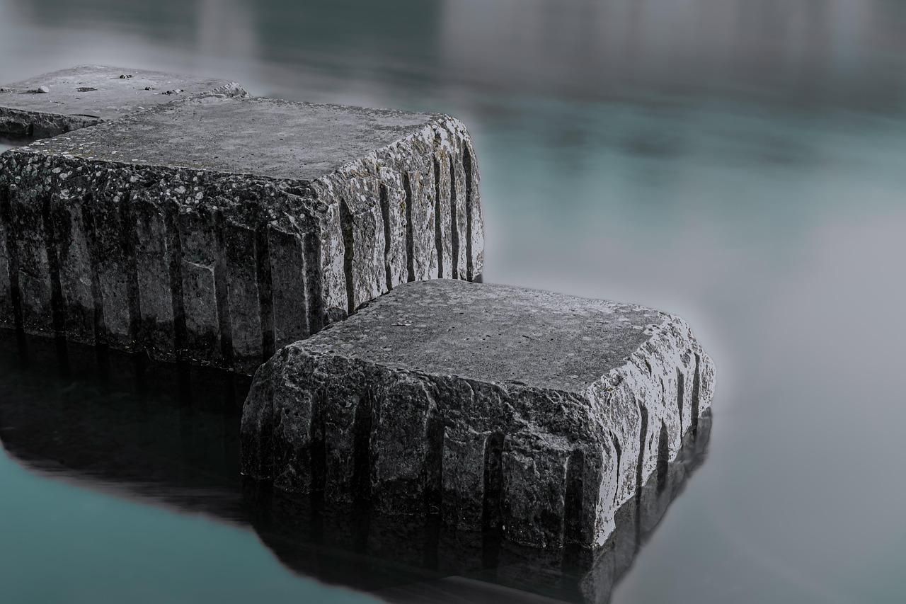 





2要素認証が求められる背景とネットショップ運営への影響



